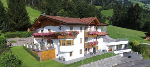 Haus Sporer - Holiday home in Fugenberg, Austria