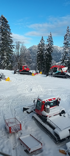 Hausbergbahn/Bergstation - Mountain cable car in Garmisch-Partenkirchen, Germany