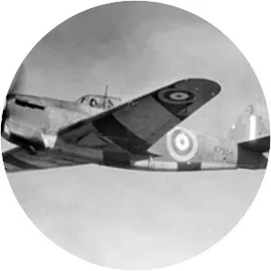 Hawker Henley - Target tug