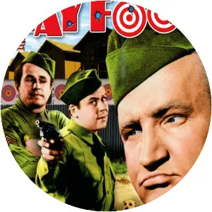 Hay Foot - 1942 ‧ Comedy ‧ 48 mins