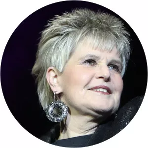 Hazell Dean - Singer