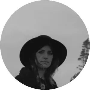 Heather Woods Broderick