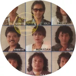 Heavy Machine photograph