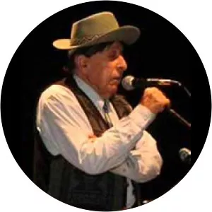 Héctor Umpiérrez - Musical artist