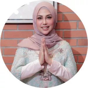 heidy sunan photograph