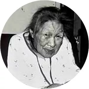 Helen Kalvak - Artist