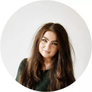 Helena Dumas photograph