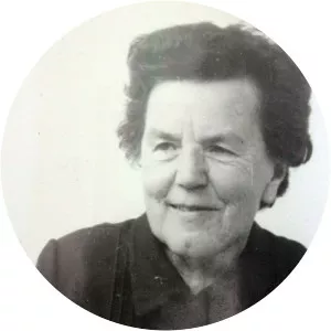 Helena Kuchar - Author