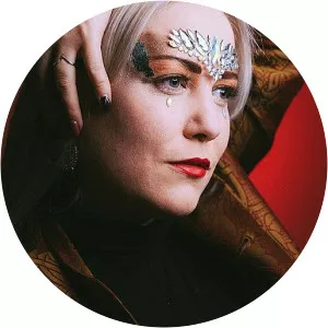 Helena May Musician - Singer