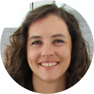 Helena Pereña - Author