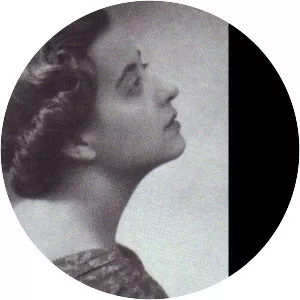 Helena Sá e Costa Musician