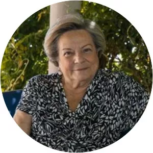 Helena Sacadura Cabral