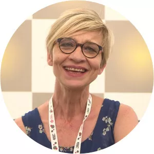 Hélène Badinter photograph