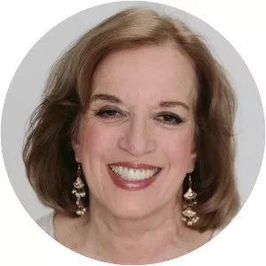 Helene Hovanec - Author