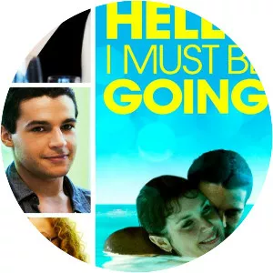 Hello I Must Be Going - 2012 ‧ Drama/Comedy-drama ‧ 1h 35m