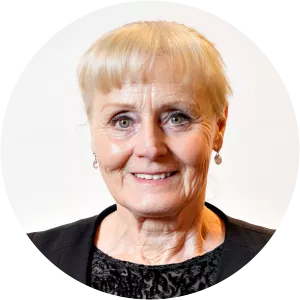 Helma Kuhn-Theis - Politician