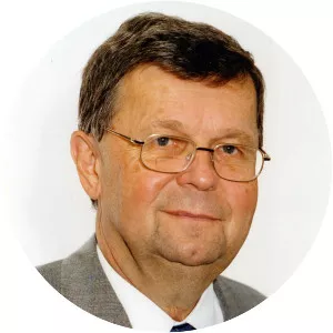 Helmut Obst