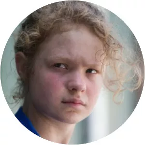 Hendrikje Nieuwerf - Actress