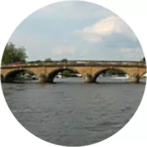 Henley Bridge - 