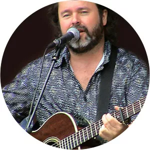 Henning Kvitnes - Singer