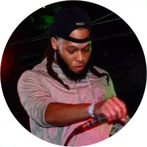 Henny Lo - Musical artist