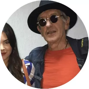 Henrique Lazo photograph