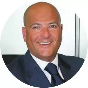 Henry Moser - British financier