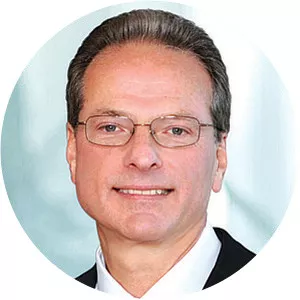 Henry Samueli