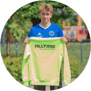 Herkko Kuosa - Football player