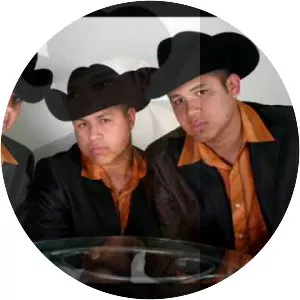 Hermanos Corrales - Musical artist