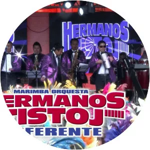 miseria cumbia band hermanos tistoj - Musical group