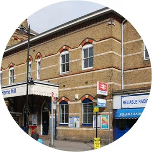 Herne Hill railway station