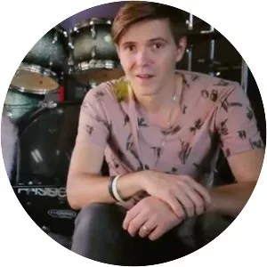 Heroic Nation - Musical artist