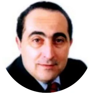 Hichem Ben Ahmed - Politician