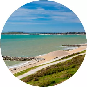 Highcliffe - Town in England