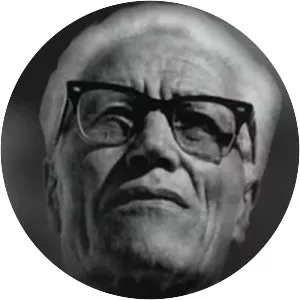 Hikmet Kıvılcımlı