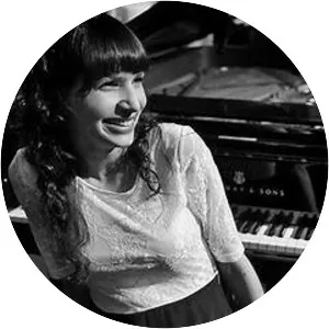 Hila Kulik - Musical artist