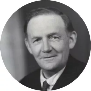 Hilary St George Saunders