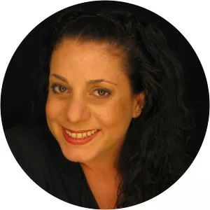 Hilla Sarjon - Actress