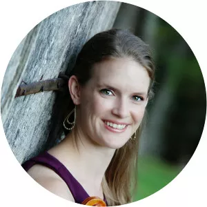 Hillary Herndon - Musical artist