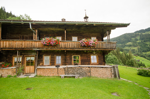 Hinterbranterhof - Indoor lodging in Oberau, Austria