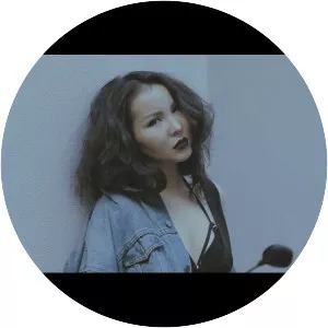 Hishigdalai - Musical artist