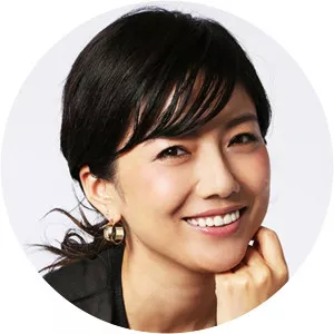 Hitomi Shimatani - Japanese singer