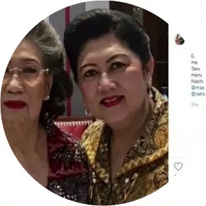 Hj. Sri Sunarti Hadiyah photograph