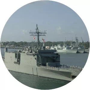 HMAS Manoora (L 52) - Kanimbla-class landing platform amphibious