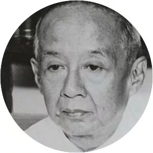 Hoesein Djajadiningrat