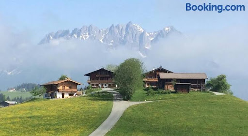 Hof Hintererb - Farmstay in Kitzbuhel, Austria