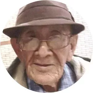 Hoke Denetsosie - Artist