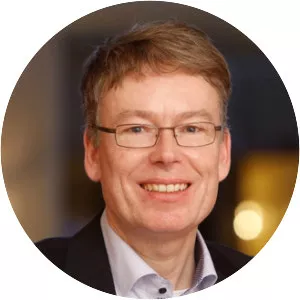 Holger Kraft - Author