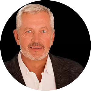 Holger Rathgeber - Author